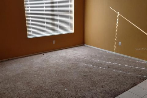 House in Tampa, Florida 3 bedrooms, 185.71 sq.m. № 2150727 - photo 4