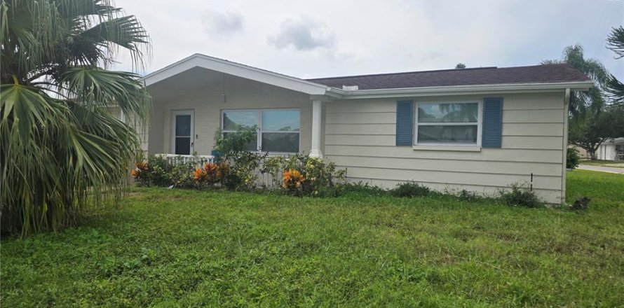 Casa en Holiday, Florida 2 dormitorios, 84.26 m2 № 2383604