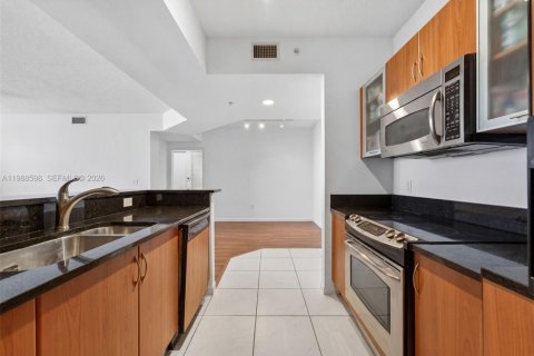 Купить кондоминиум в Авентура, Флорида 2 спальни, 98.57м2, № 2091345 - фото 14