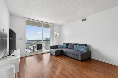 Купить кондоминиум в Авентура, Флорида 2 спальни, 98.57м2, № 2091345 - фото 7