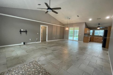 House in Rotonda, Florida 4 bedrooms, 193.05 sq.m. № 2427605 - photo 3