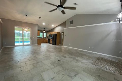 House in Rotonda, Florida 4 bedrooms, 193.05 sq.m. № 2427605 - photo 7