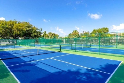 Condominio en venta en Pembroke Pines, Florida, 2 dormitorios, 110.74 m2 № 2033384 - foto 10