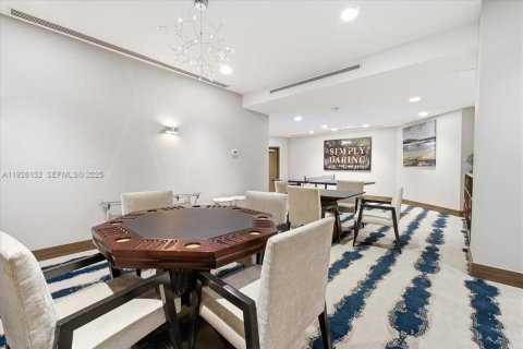 Condo in Aventura, Florida, 3 bedrooms № 1989875 - photo 10