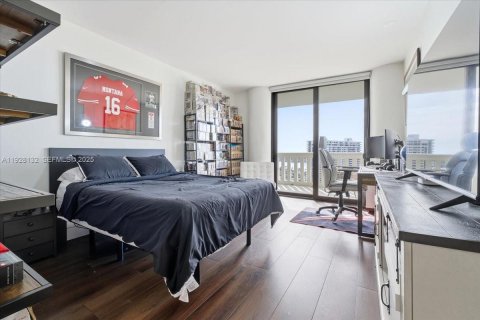 Condo in Aventura, Florida, 3 bedrooms № 1989875 - photo 30