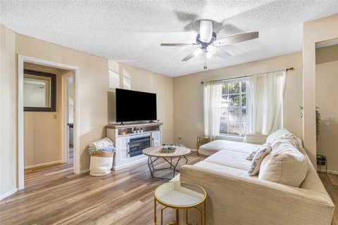 Condominio en venta en Orlando, Florida, 2 dormitorios, 95.04 m2 № 1837789 - foto 4