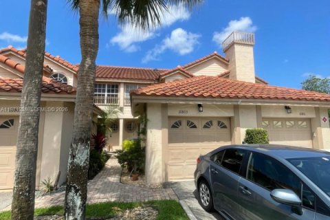 Townhouse in Coral Springs, Florida 2 bedrooms, 110.55 sq.m. № 2042262 - photo 1