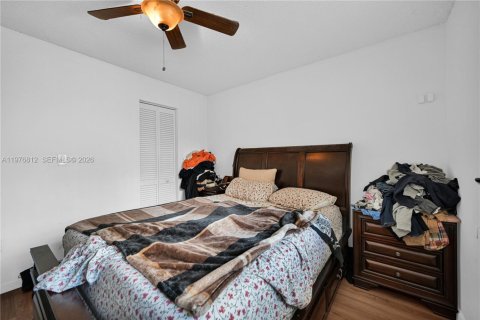 Condo in Miami Beach, Florida, 2 bedrooms  № 2052914 - photo 15