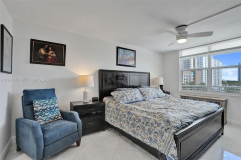 Copropriété à vendre à Pompano Beach, Floride: 2 chambres, 92.9 m2 № 2390159 - photo 7