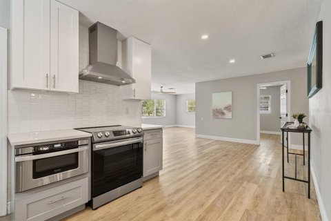 Casa en venta en Winter Park, Florida, 3 dormitorios, 133.22 m2 № 2145489 - foto 12