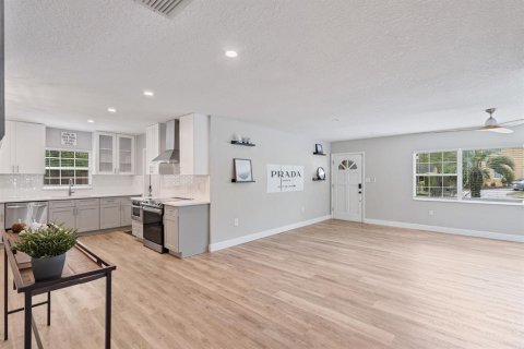 Casa en venta en Winter Park, Florida, 3 dormitorios, 133.22 m2 № 2145489 - foto 10