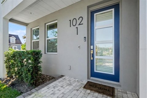Touwnhouse à vendre à Tampa, Floride: 3 chambres, 199.18 m2 № 2414952 - photo 2