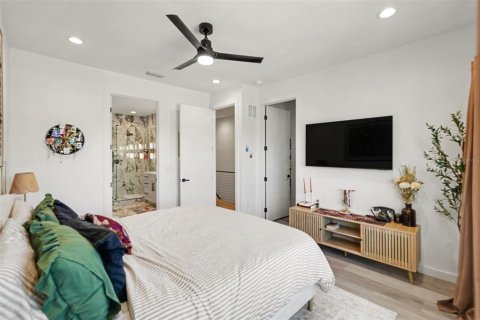 Touwnhouse à vendre à Tampa, Floride: 3 chambres, 199.18 m2 № 2414952 - photo 9