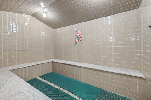 Copropriété à louer à Hollywood, Floride: 1 chambre, 93.65 m2 № 1898207 - photo 26