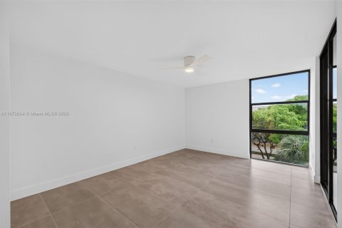 Copropriété à louer à Hollywood, Floride: 1 chambre, 93.65 m2 № 1898207 - photo 10