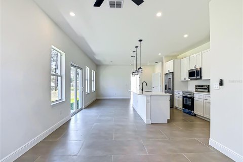 Villa ou maison à vendre à Lehigh Acres, Floride: 3 chambres, 145.76 m2 № 2225410 - photo 7