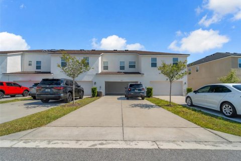 Townhouse in Orlando, Florida 3 bedrooms, 122.72 sq.m. № 2369106