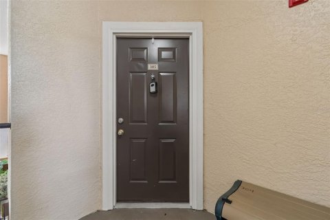 Condo in Tampa, Florida, 3 bedrooms  № 2104641 - photo 10