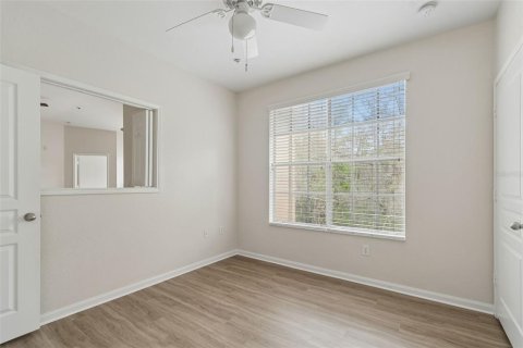 Condo in Tampa, Florida, 3 bedrooms  № 2104641 - photo 30