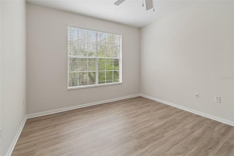 Condo in Tampa, Florida, 3 bedrooms  № 2104641 - photo 19