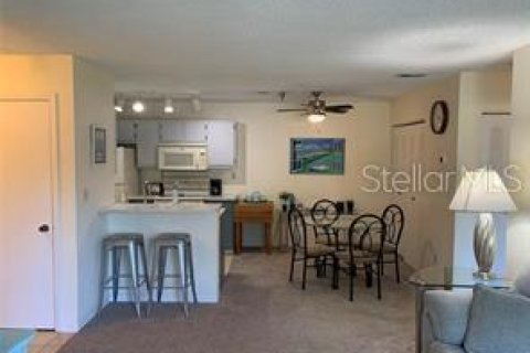 Condominio en alquiler en Saint Petersburg, Florida, 1 dormitorio, 67.73 m2 № 1825020 - foto 3