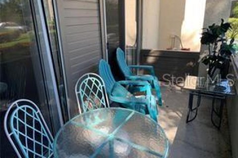 Condominio en alquiler en Saint Petersburg, Florida, 1 dormitorio, 67.73 m2 № 1825020 - foto 15