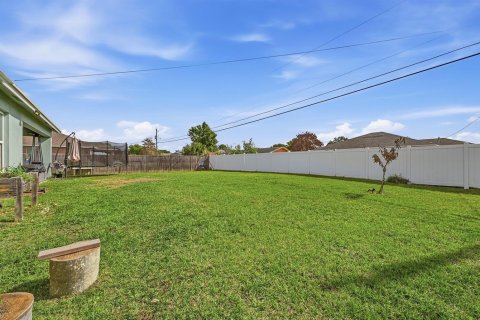 Casa en venta en Port St. Lucie, Florida, 4 dormitorios, 177.91 m2 № 2254328 - foto 26