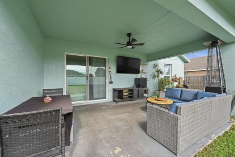 Casa en venta en Port St. Lucie, Florida, 4 dormitorios, 177.91 m2 № 2254328 - foto 24