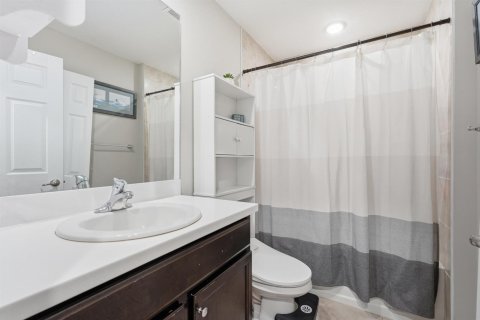 Casa en venta en Port St. Lucie, Florida, 4 dormitorios, 177.91 m2 № 2254328 - foto 21