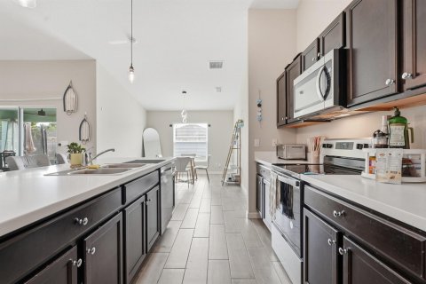 Casa en venta en Port St. Lucie, Florida, 4 dormitorios, 177.91 m2 № 2254328 - foto 11