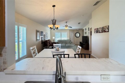 House in Poinciana, Florida 2 bedrooms, 99.5 sq.m. № 2166034 - photo 14