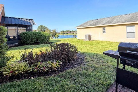 House in Poinciana, Florida 2 bedrooms, 99.5 sq.m. № 2166034 - photo 30