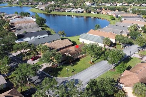 House in Poinciana, Florida 2 bedrooms, 99.5 sq.m. № 2166034 - photo 2