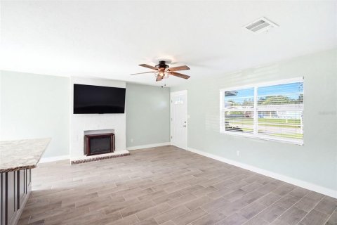 Villa ou maison à vendre à Pinellas Park, Floride: 3 chambres, 94.76 m2 № 2272968 - photo 6