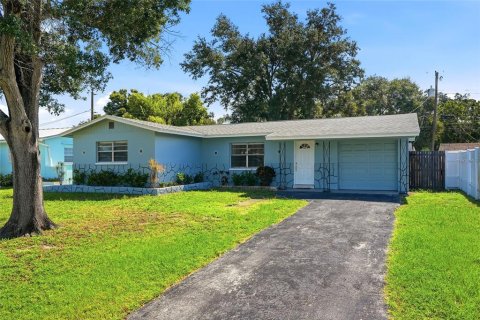 Villa ou maison à vendre à Pinellas Park, Floride: 3 chambres, 94.76 m2 № 2272968 - photo 19