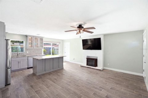 Villa ou maison à vendre à Pinellas Park, Floride: 3 chambres, 94.76 m2 № 2272968 - photo 7