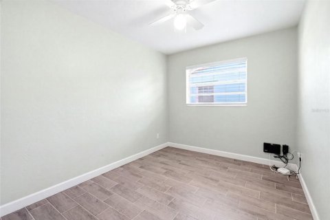 Villa ou maison à vendre à Pinellas Park, Floride: 3 chambres, 94.76 m2 № 2272968 - photo 13