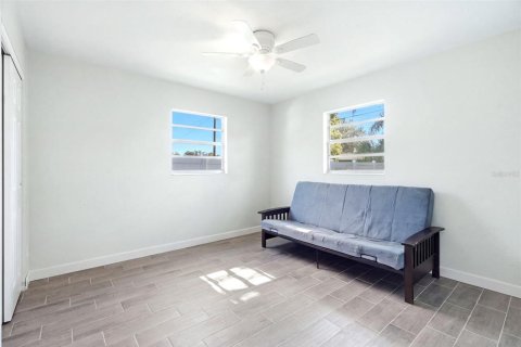 Villa ou maison à vendre à Pinellas Park, Floride: 3 chambres, 94.76 m2 № 2272968 - photo 10