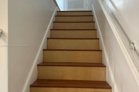 Купить таунхаус в Майами, Флорида 2 спальни, 92.9м2, № 2009216 - фото 6