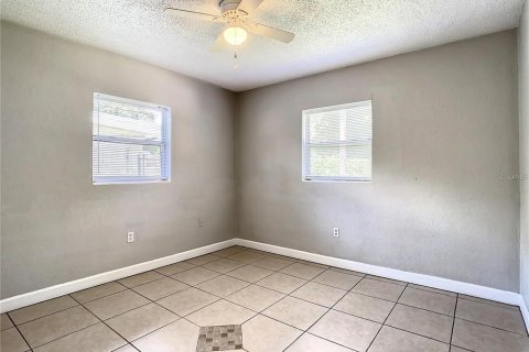 Immobilier commercial à vendre à Winter Haven, Floride: 6 chambres, 177.26 m2 № 1918139 - photo 18
