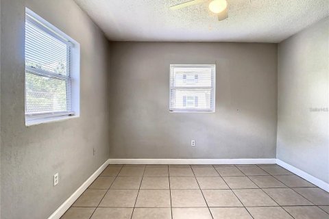 Immobilier commercial à vendre à Winter Haven, Floride: 6 chambres, 177.26 m2 № 1918139 - photo 17
