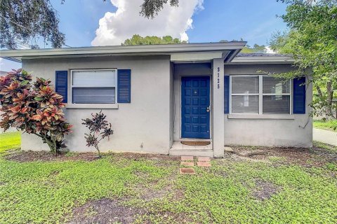 Immobilier commercial à vendre à Winter Haven, Floride: 6 chambres, 177.26 m2 № 1918139 - photo 8