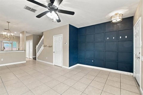 Touwnhouse à vendre à Tampa, Floride: 2 chambres, 107.02 m2 № 2410699 - photo 4