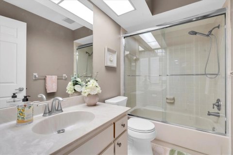 Condominio en venta en New Port Richey, Florida, 2 dormitorios, 107.95 m2 № 1869081 - foto 21