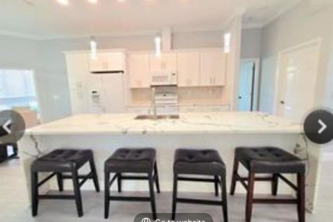 Casa en venta en Apollo Beach, Florida, 4 dormitorios, 235.69 m2 № 2221717 - foto 6