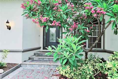 Casa en venta en Apollo Beach, Florida, 4 dormitorios, 235.69 m2 № 2221717 - foto 4