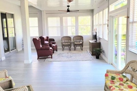 Casa en venta en Apollo Beach, Florida, 4 dormitorios, 235.69 m2 № 2221717 - foto 15