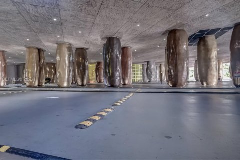 Copropriété à vendre à Miami, Floride: 3 chambres, 173.73 m2 № 2001272 - photo 23