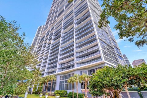 Copropriété à vendre à Miami, Floride: 3 chambres, 173.73 m2 № 2001272 - photo 3
