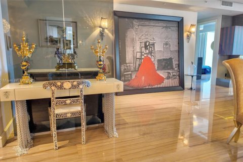 Condominio en venta en Bal Harbour, Florida, 2 dormitorios, 156.54 m2 № 1941990 - foto 6